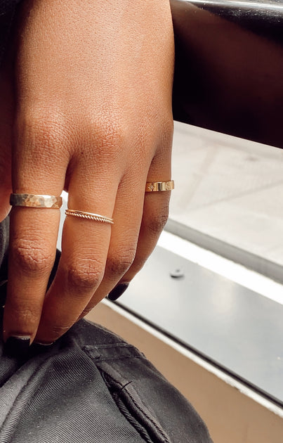 Wide Hammered Band FinerRings