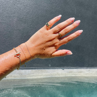 WEAR IN THE WATER