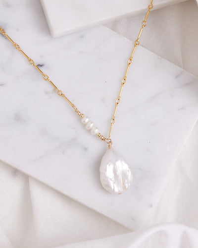 Lily Necklace