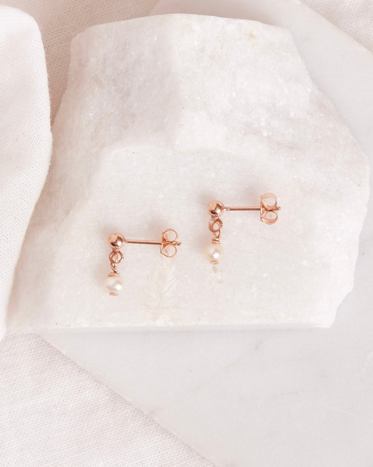 Dangling Pearl Studs