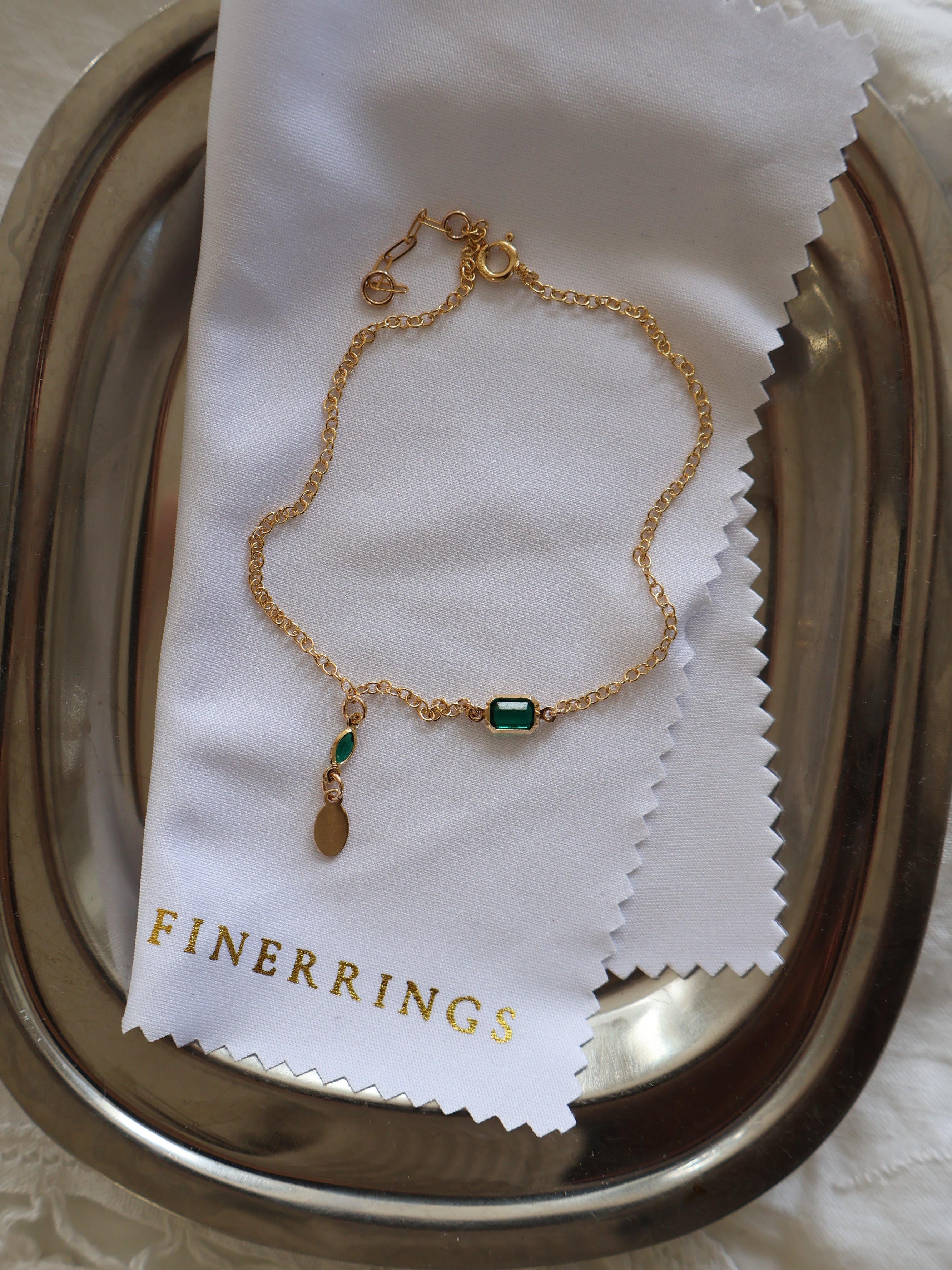 Gem Dangling Anklet