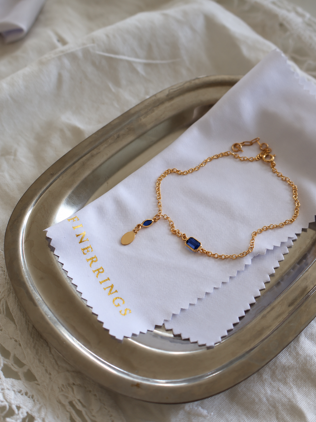 Gem Dangling Anklet