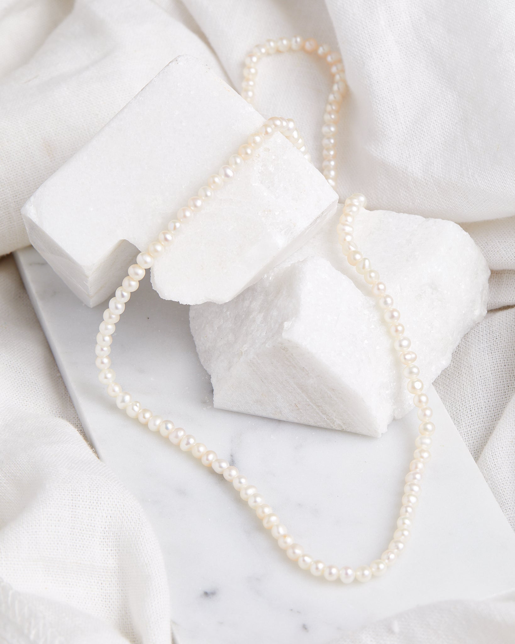 Tiny Pearl Necklace – FINERRINGS