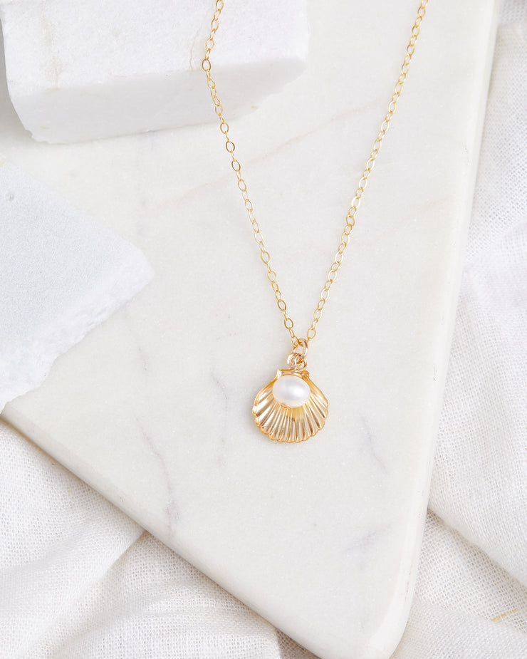 Shell & Pearl Necklace