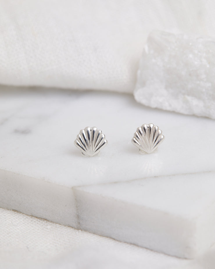 Tiny Shell Studs