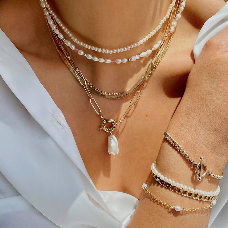 Tiny Pearl Necklace