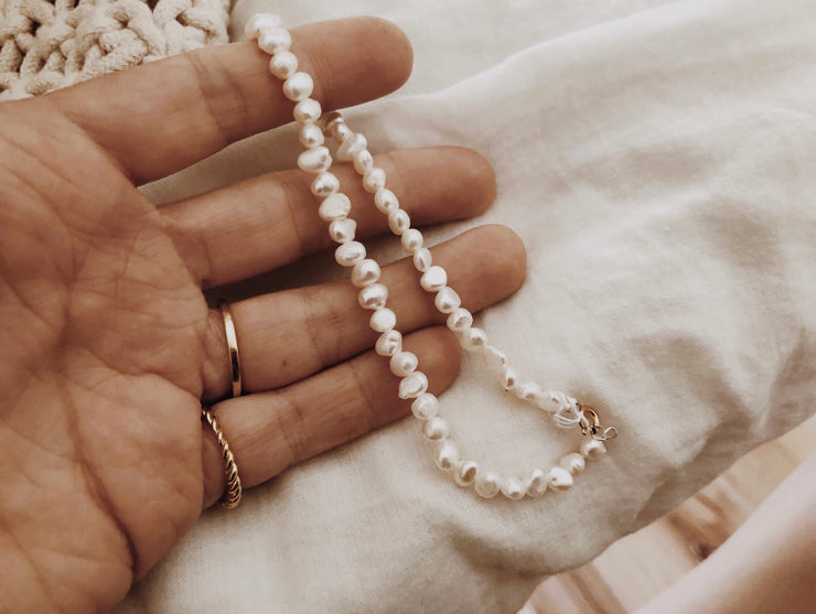 Tiny Pearl Anklet