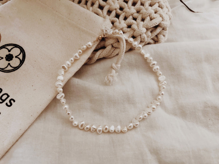 Tiny Pearl Anklet