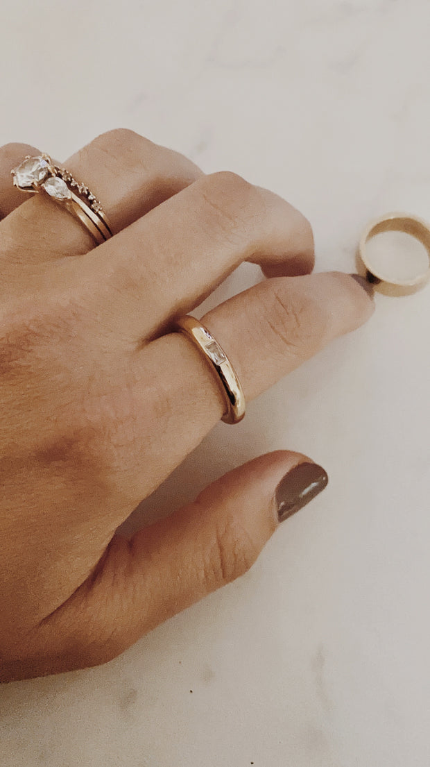 Thick Baguette Ring