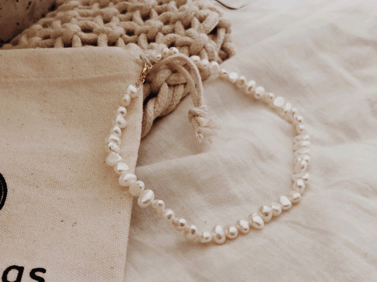Tiny Pearl Anklet